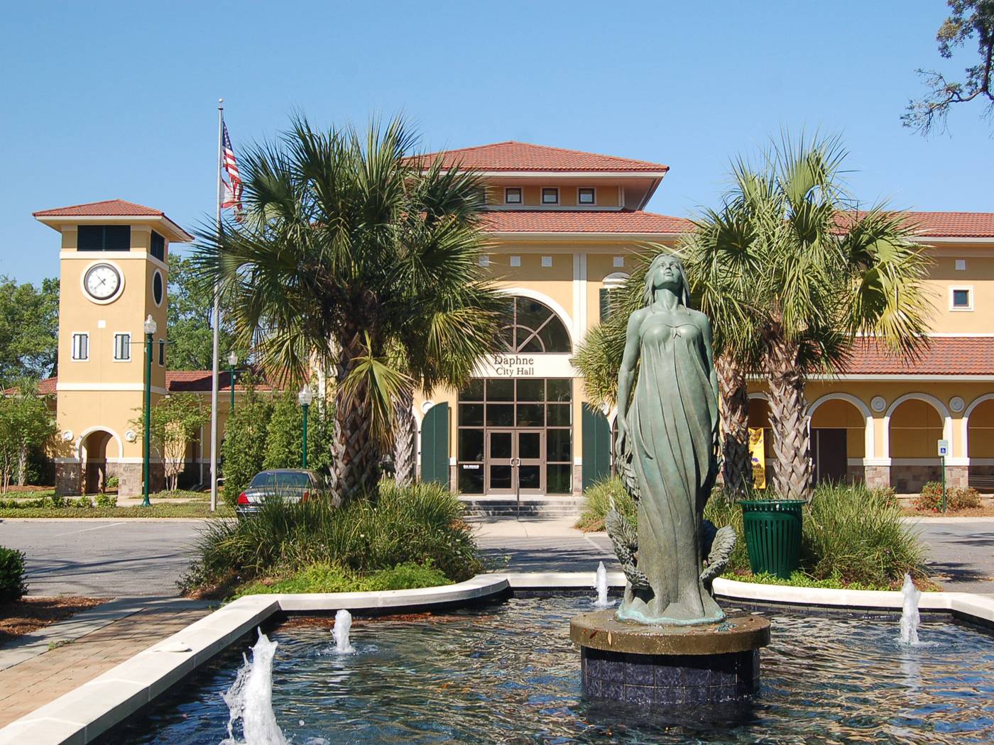 Fountain and statue in front of Daphne City Hall in Daphne, Alabama